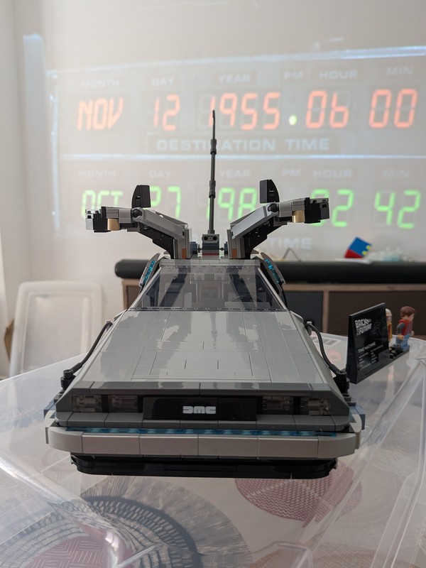 La machine à remonter le temps de Retour vers le futur