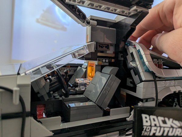 La machine à remonter le temps de Retour vers le futur