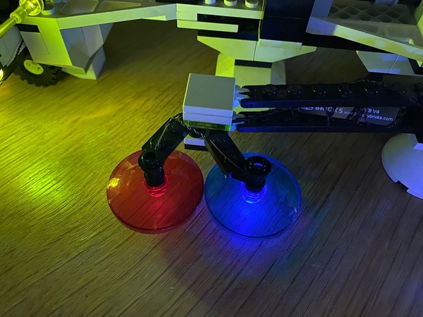 Explorien Starship