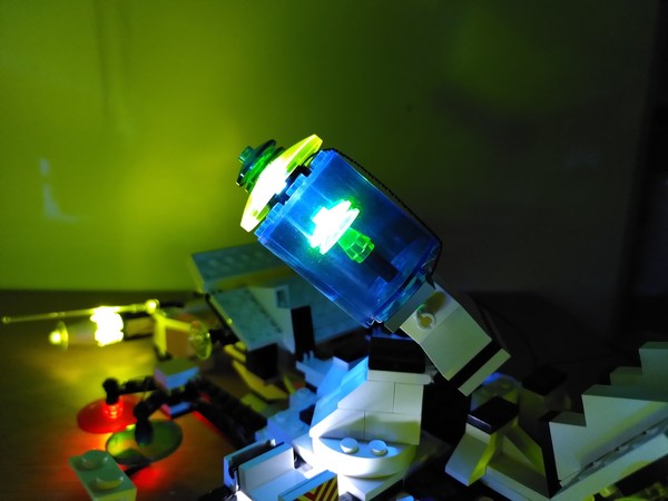 Explorien Starship