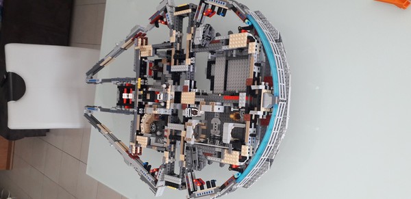 Millennium Falcon™