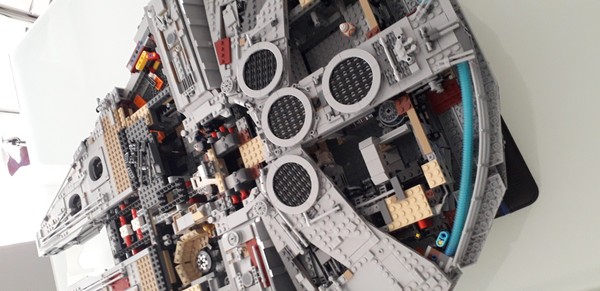 Millennium Falcon™