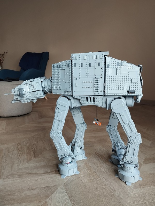 AT-AT™