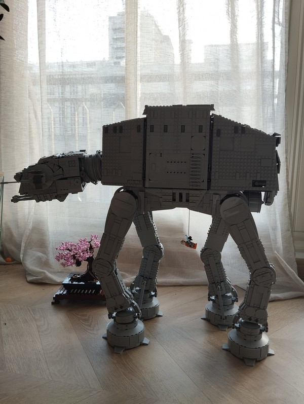 AT-AT™