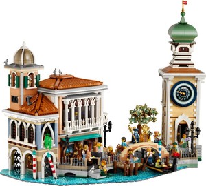 Venetian Neighbourhood